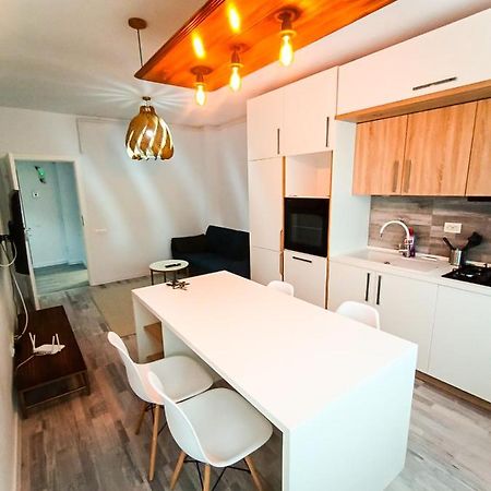 Apartamento Preciziei Retreat Ap With Parking And Self Check In Bucarest Exterior foto